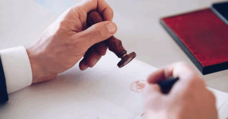 Understanding the Importance of a Mobile Notary in Wyoming WY